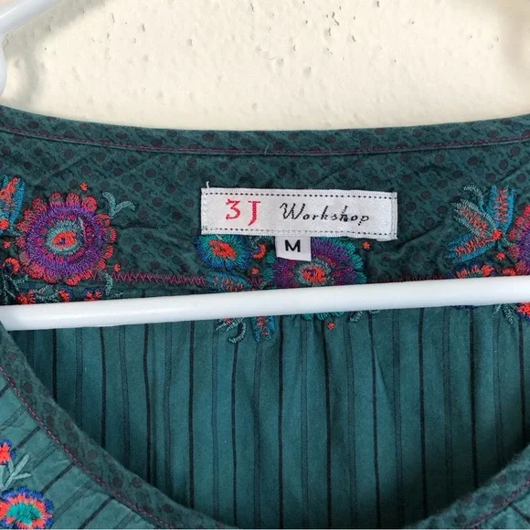 Johnny Was 3J Workshop Blue Stripe Embroidered Dress Size Medium - Picture 3 of 10